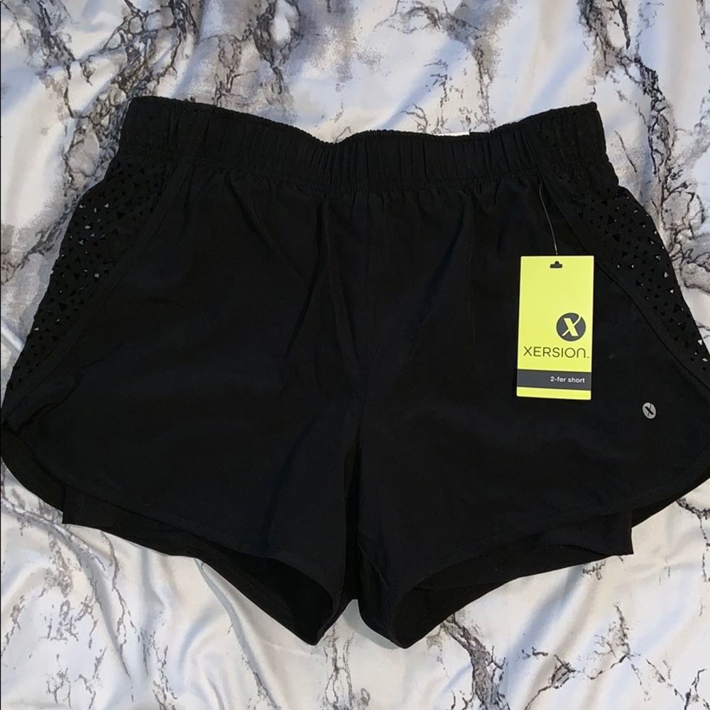 5 FOR $25 ❤️ Black athletic shorts